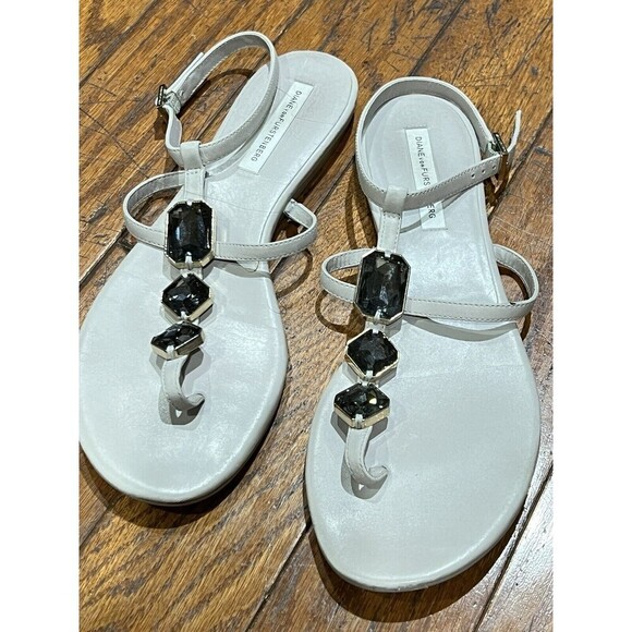 DIANE VON FURSTENBERG GREY JEWEL STONE THONG ANKLE STRAP SANDALS - Picture 1 of 9